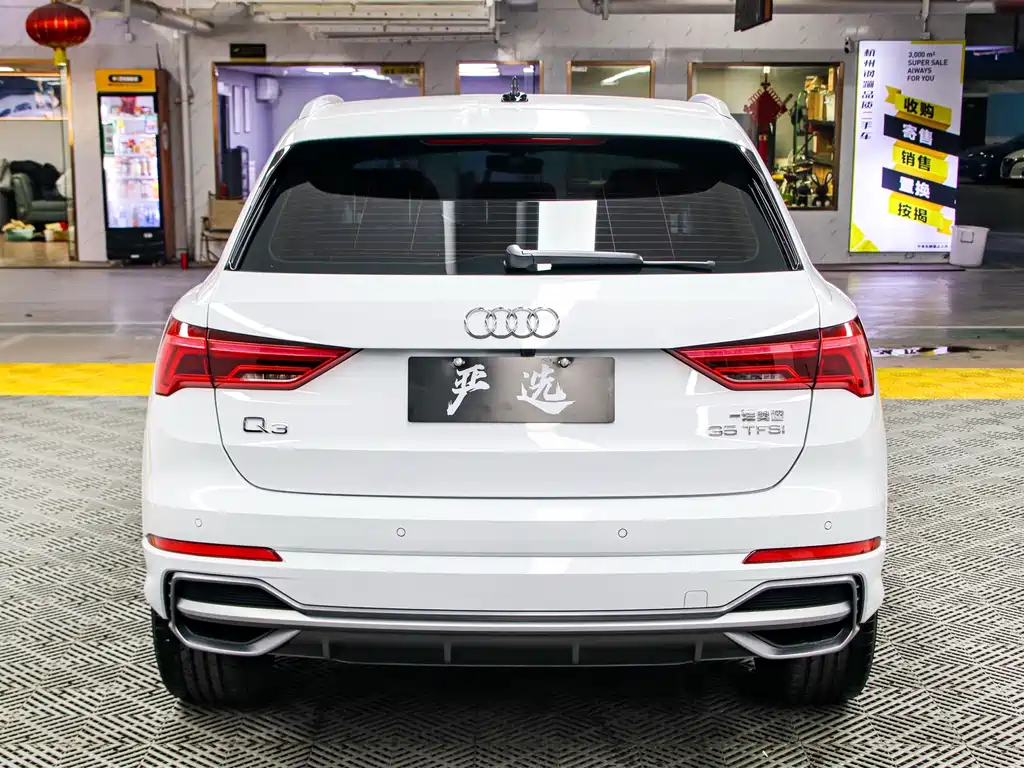 Audi Q3 2022 — фото 22
