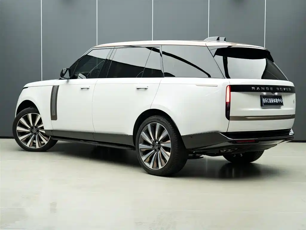 Land Rover Range Rover 2025