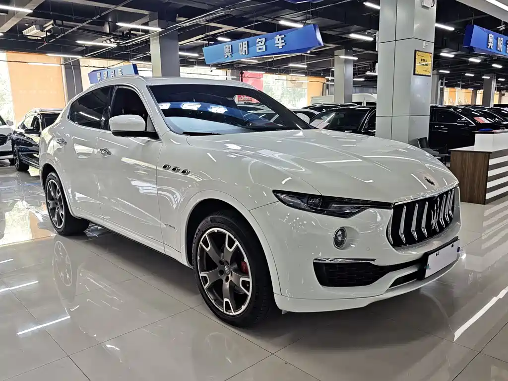 Maserati Levante 2019 — фото 3
