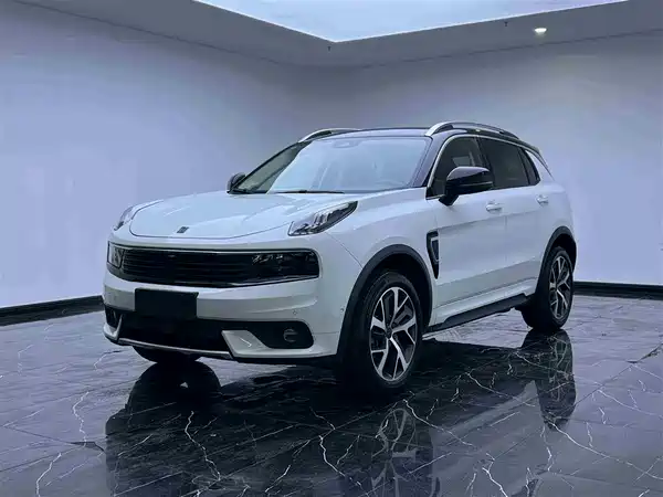 Lynk & Co 01 2017