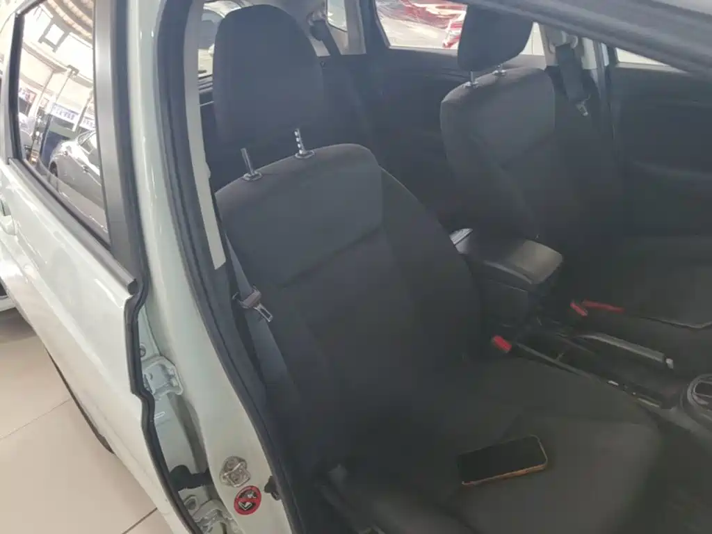 Honda Fit 2018 — фото 25