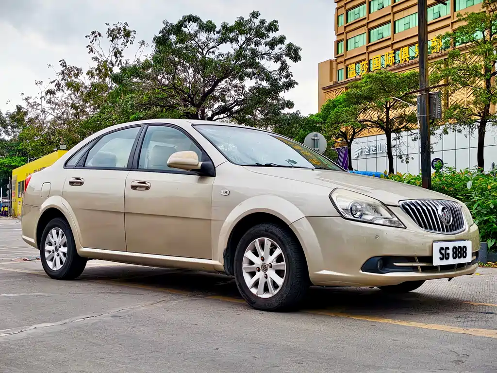 Buick Excelle 2014 — фото 3