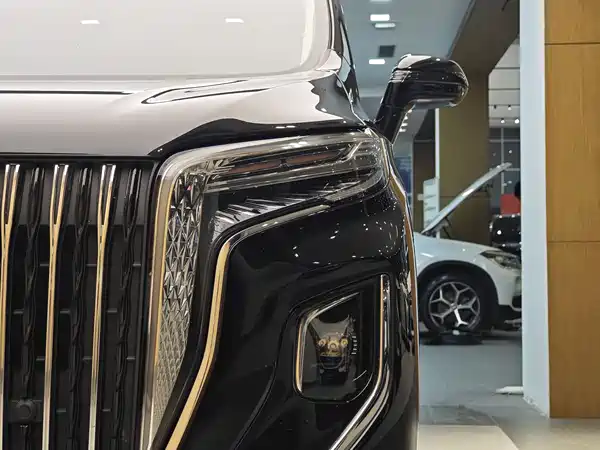 Hongqi HQ9 2023