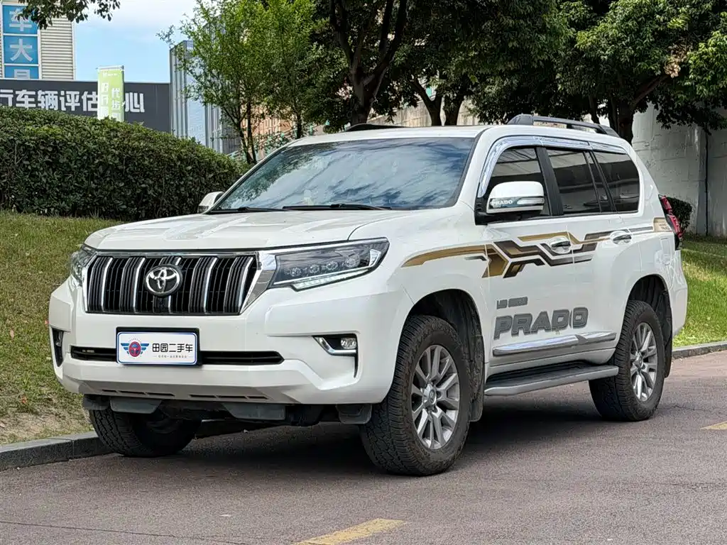 Toyota Prado 2020 — фото 1