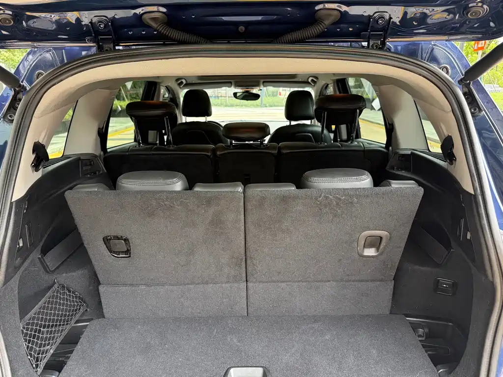 BMW 2 Series Wagon 2015 — фото 11