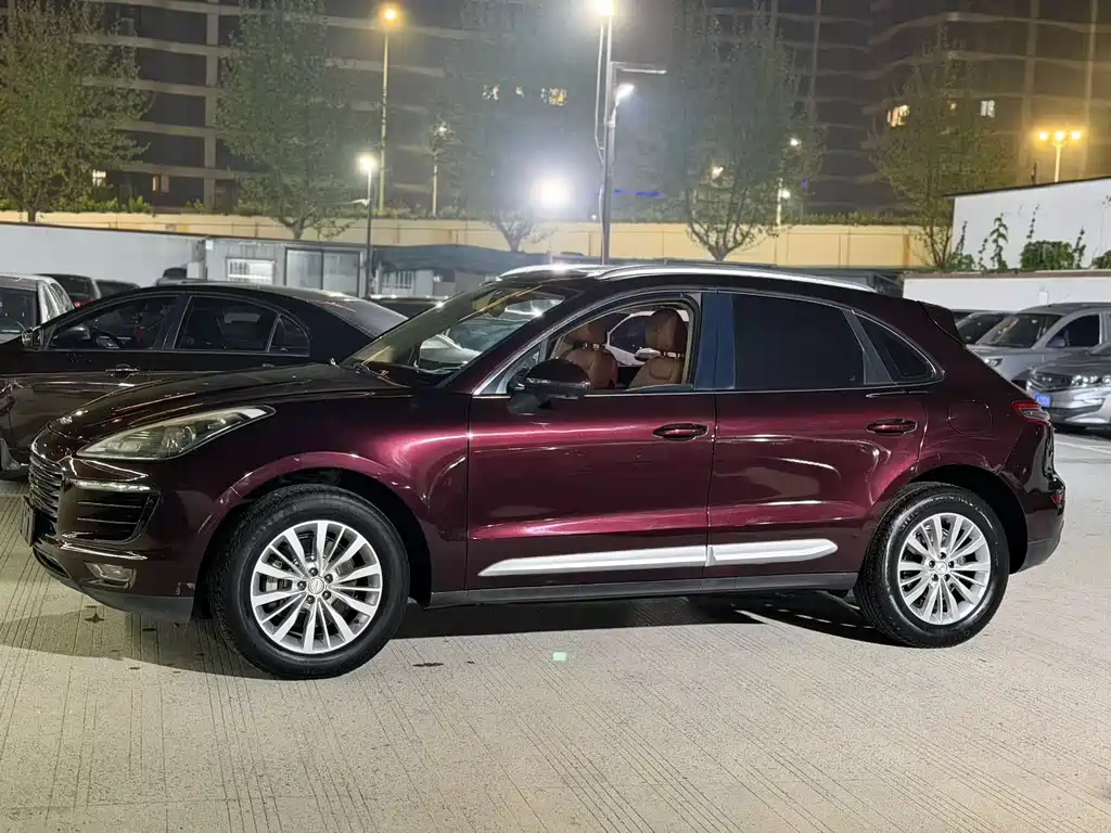 Zotye SR9 2018 — фото 7