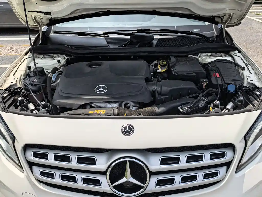 Mercedes-Benz GLA 2018 — фото 21