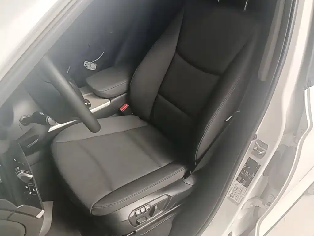 BMW X3 2018 — фото 15