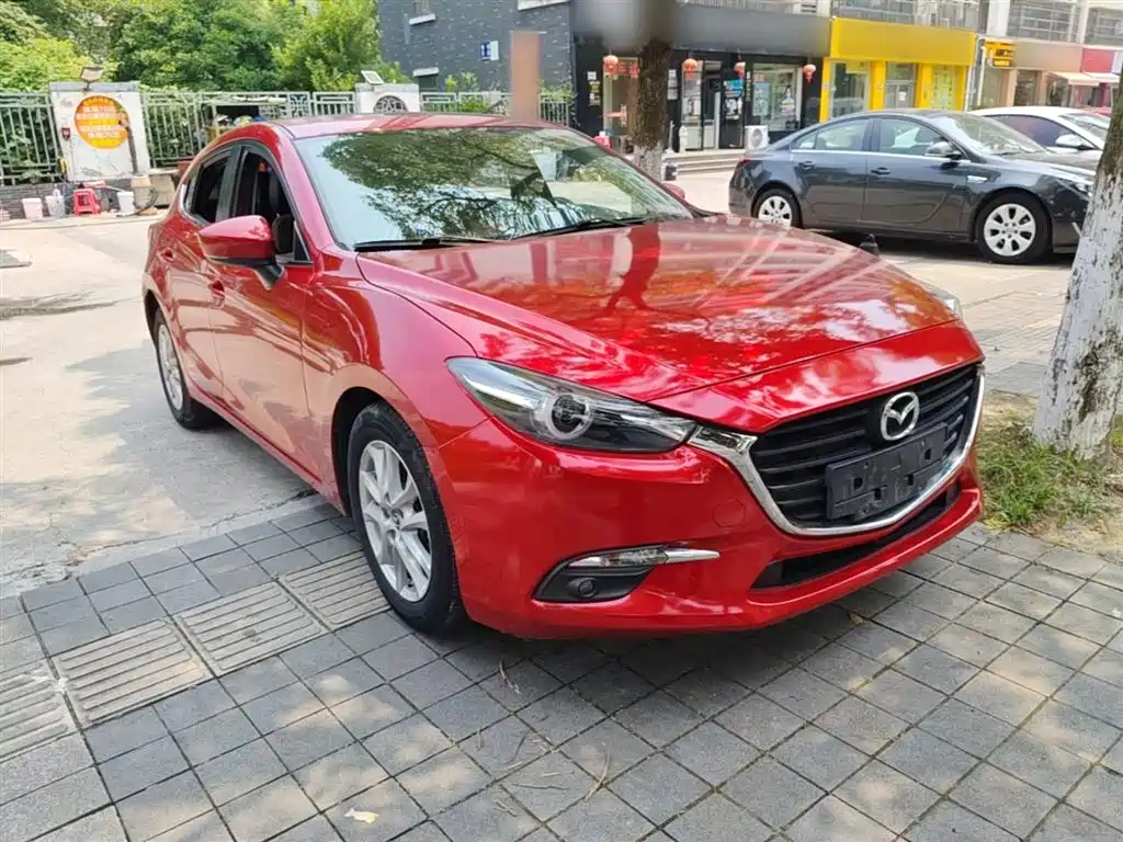 Mazda 3 Axela 2019 — фото 4