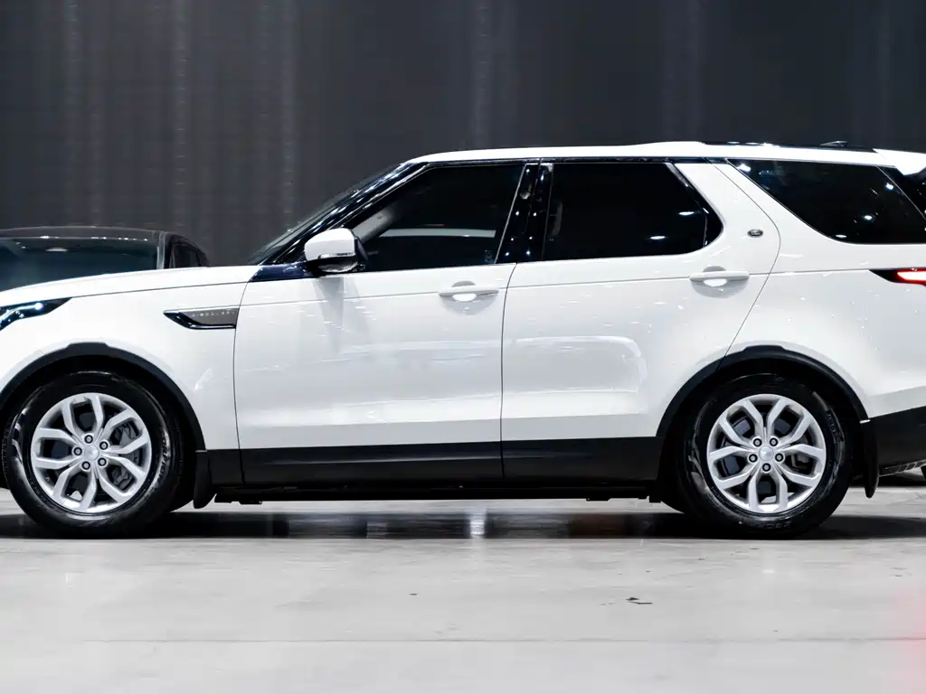Land Rover Discovery 2019 — фото 4
