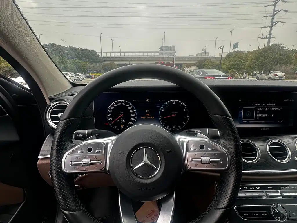 Mercedes-Benz E-Class 2020 — фото 13