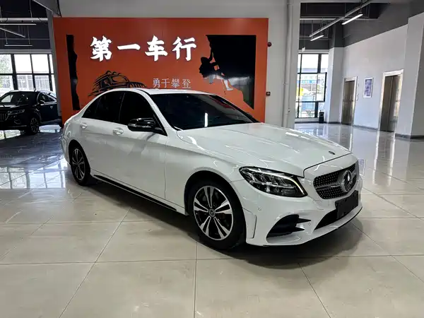 Mercedes-Benz C-Class 2020
