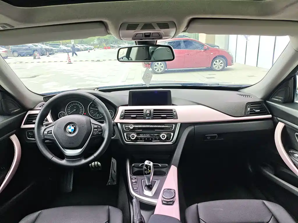 BMW 3 Series GT 2016