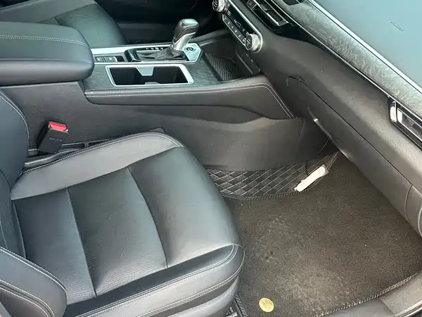Nissan Teana 2024