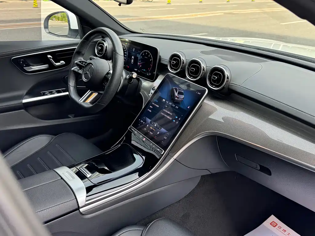 Mercedes-Benz C-Class 2022 — фото 16