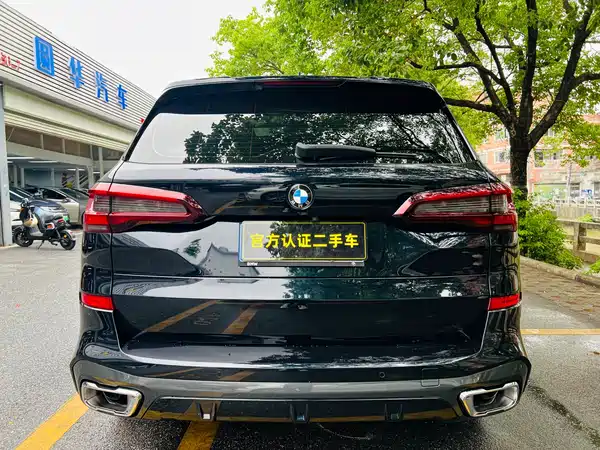 BMW X5 2022