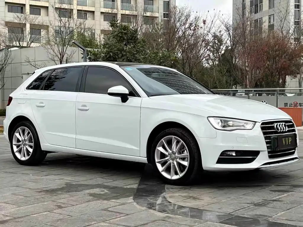 Audi A3 2015 — фото 2