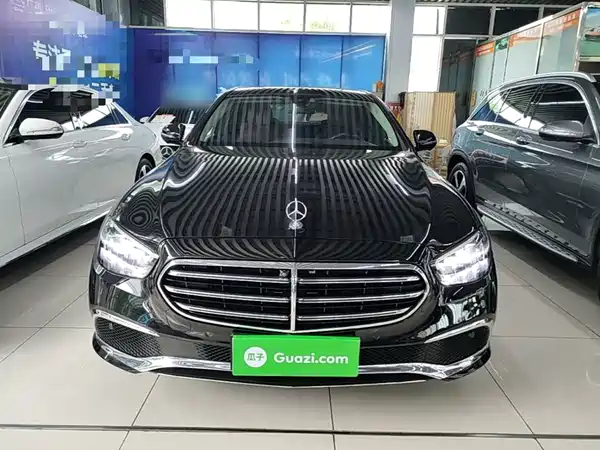 Mercedes-Benz E-Class 2023