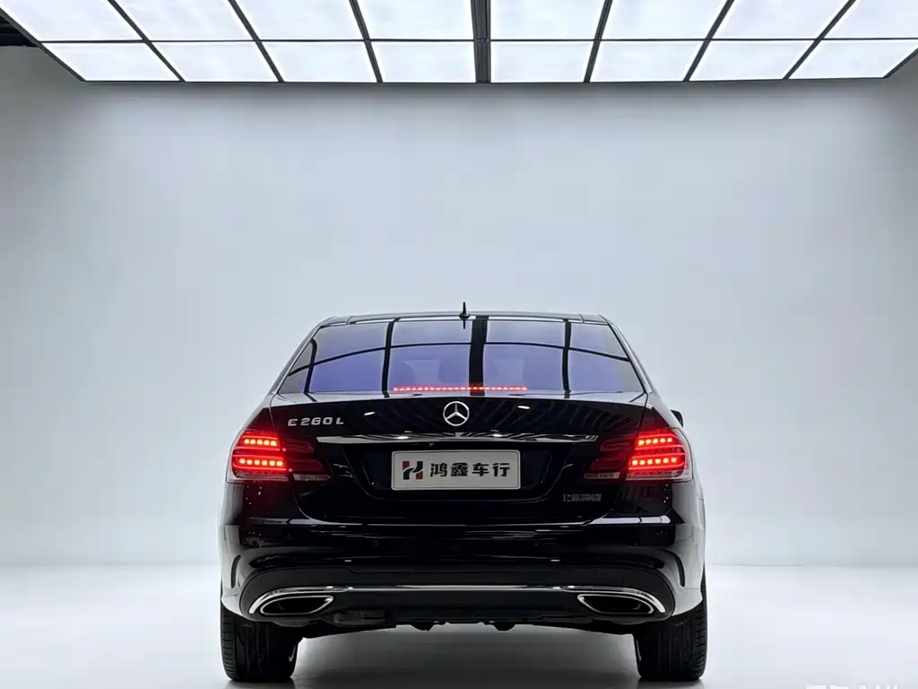 Mercedes-Benz E-Class 2013 — фото 5