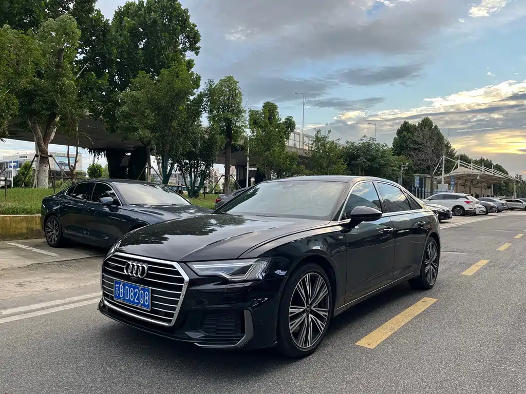 Audi A6L 2022