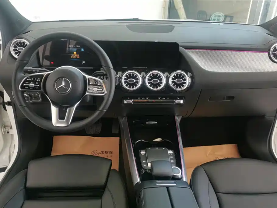 Mercedes-Benz GLA 2023 — фото 12