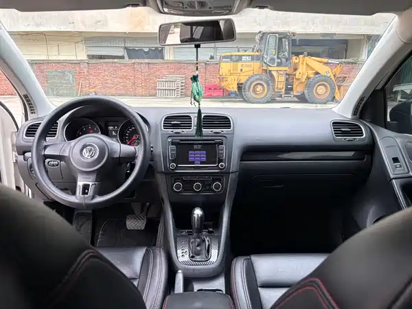 Volkswagen Golf 2012