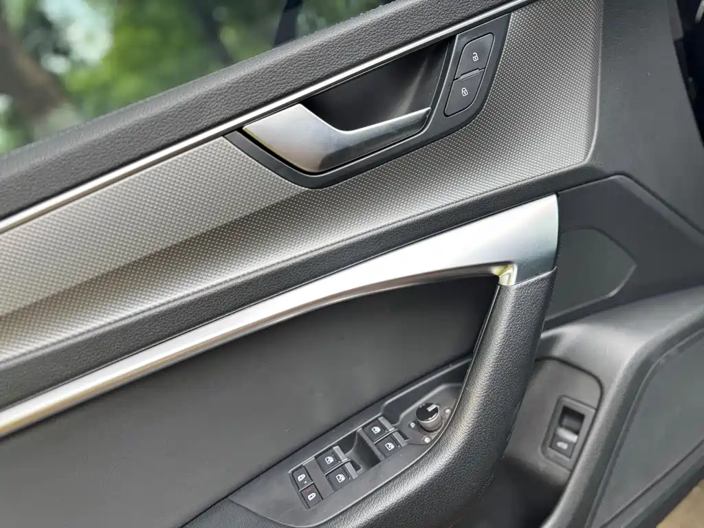 Audi A6L 2021 — фото 18