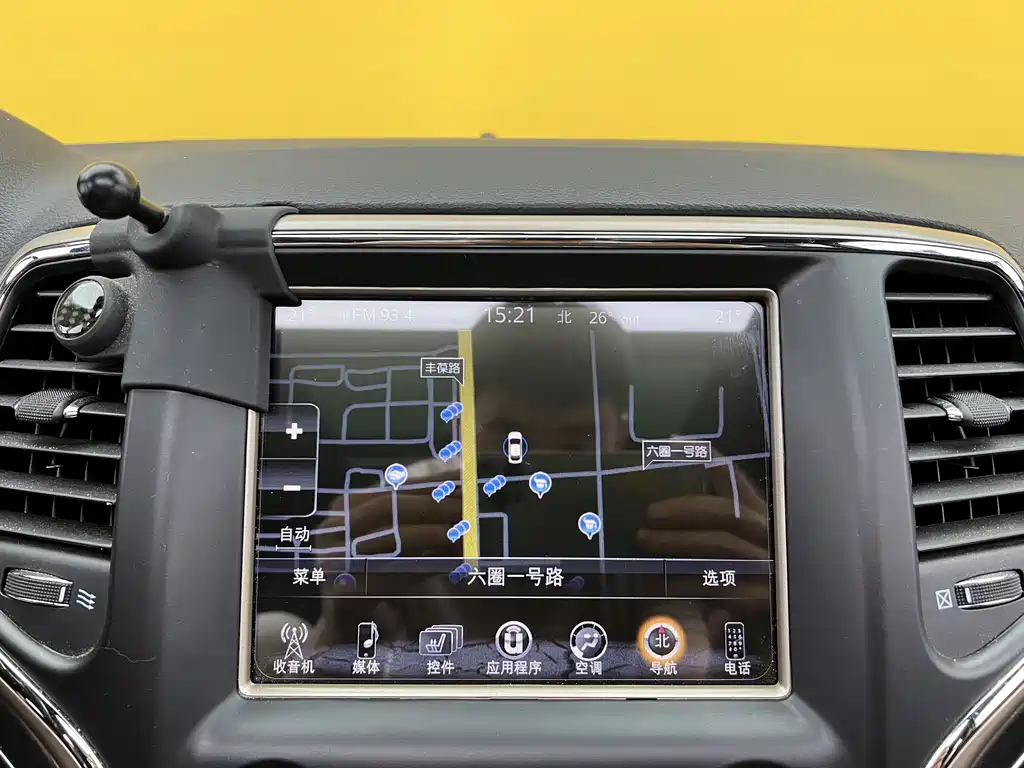 Jeep Grand Cherokee 2019 — фото 20