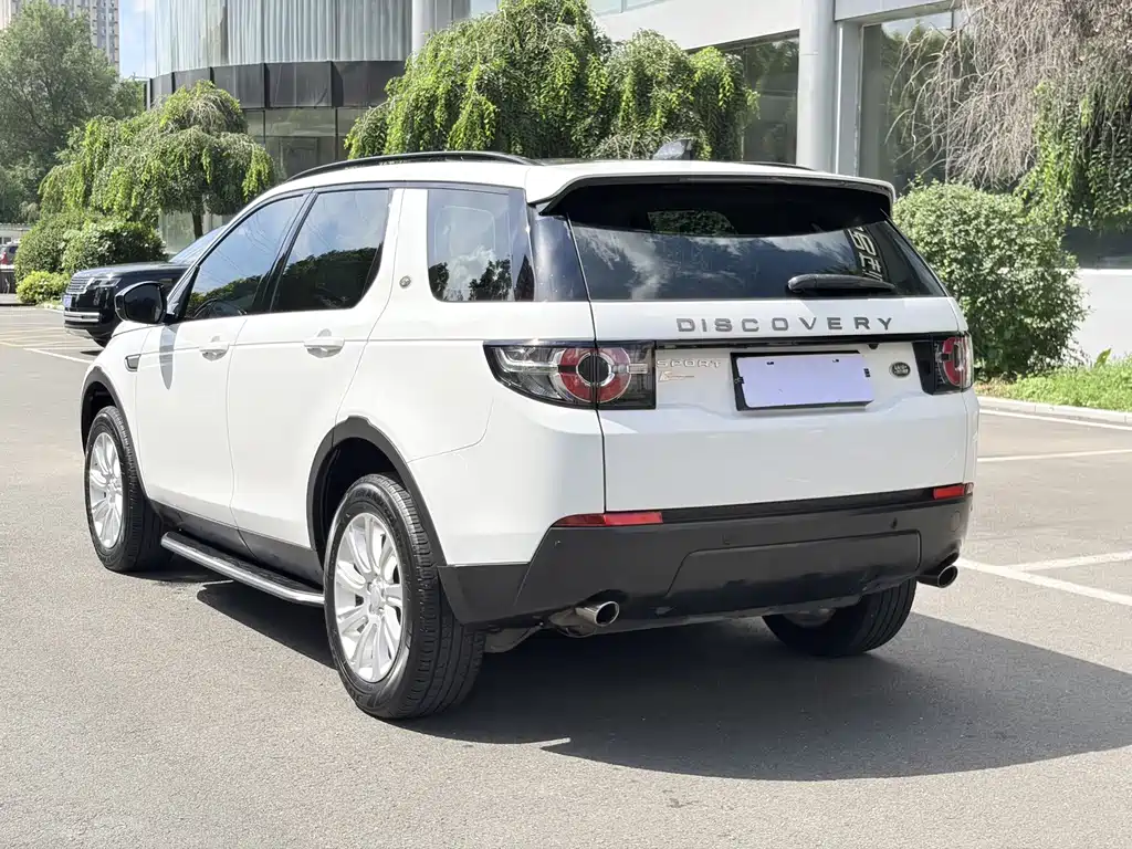 Land Rover Discovery Sport 2017 — фото 6