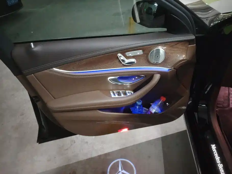 Mercedes-Benz E-Class 2022