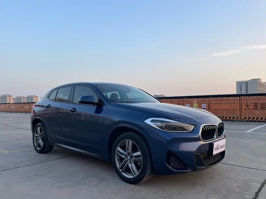 BMW X2 2022 — фото 3