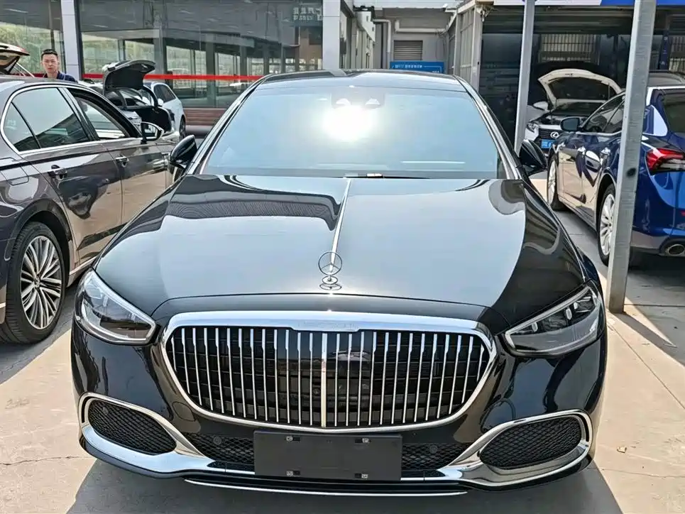 Mercedes-Benz Maybach S-Class 2024