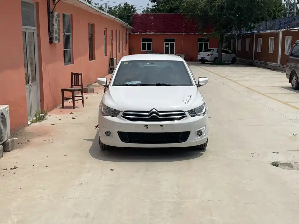 Citroen Elysee 2015