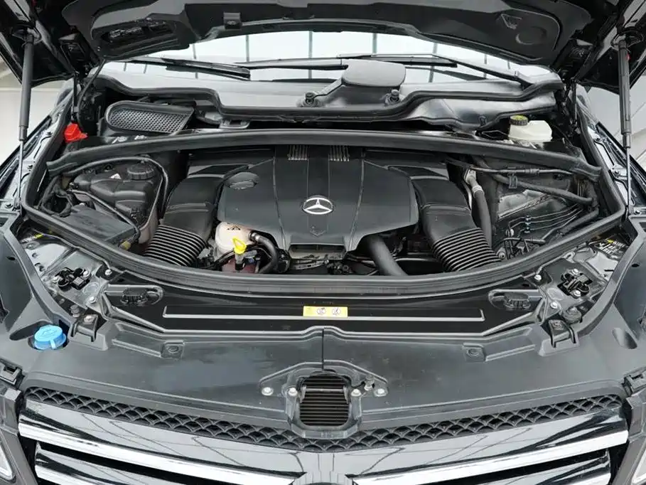 Mercedes-Benz R-Class 2015 — фото 29