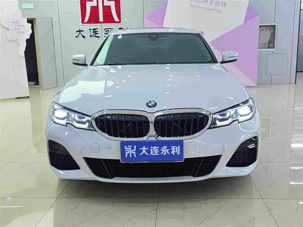 BMW 3 Series 2022
