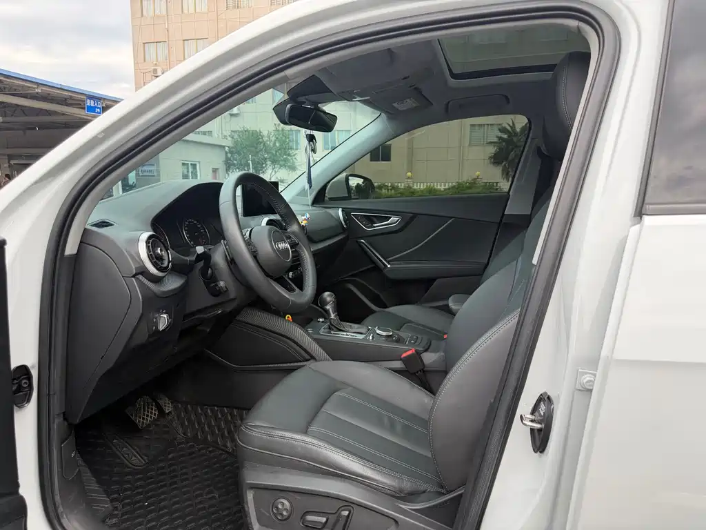Audi Q2L 2022