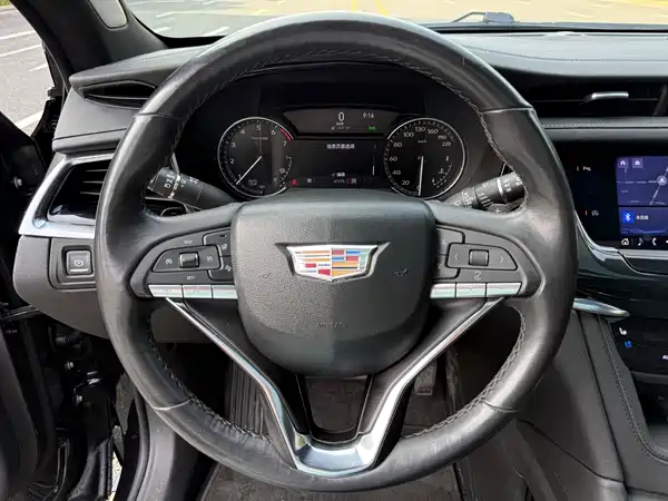 Cadillac XT6 2022