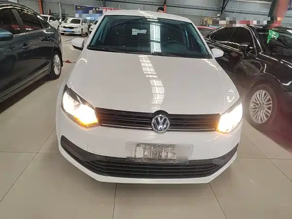 Volkswagen Polo 2016