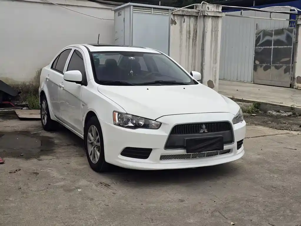 Mitsubishi Lancer EX 2014 — фото 3