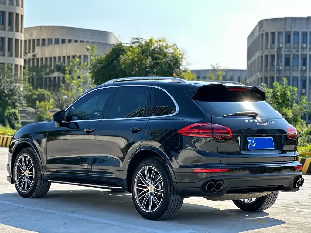 Porsche Cayenne 2013