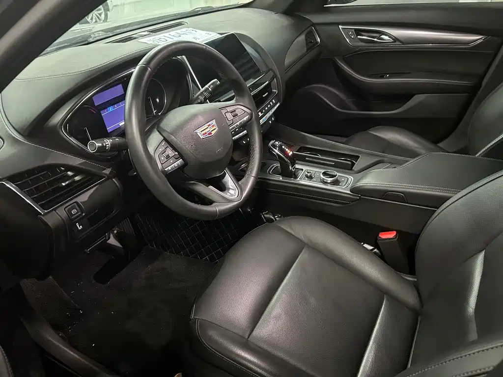Cadillac CT5 2022 — фото 18