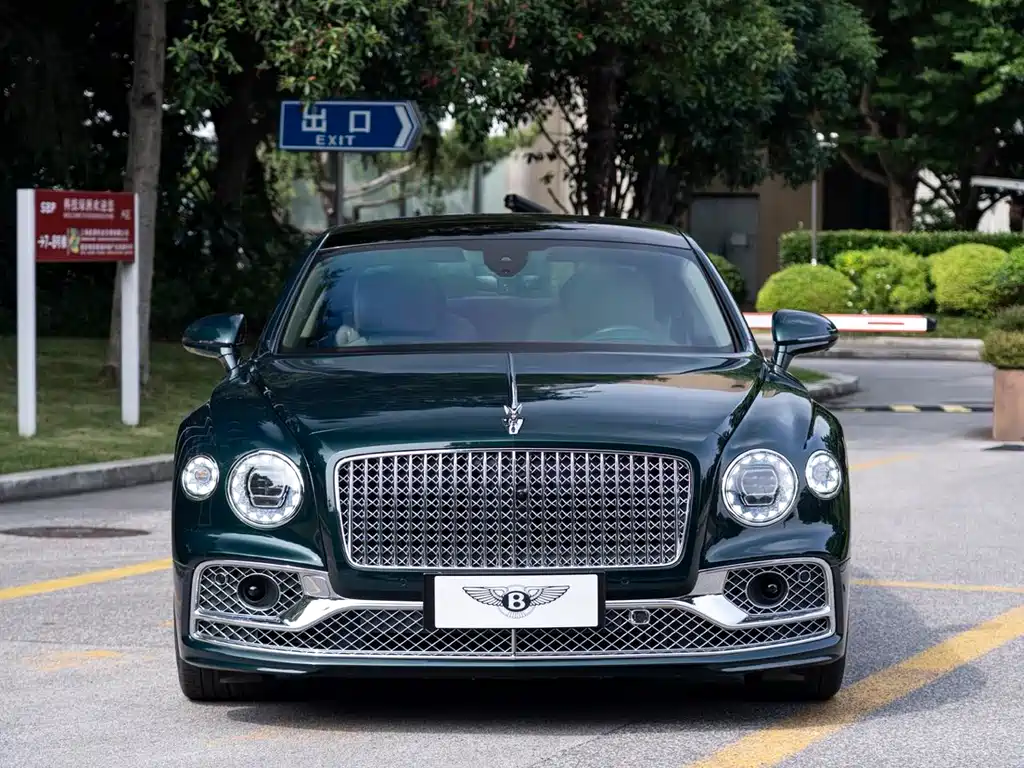 Bentley Flying Spur PHEV 2024
