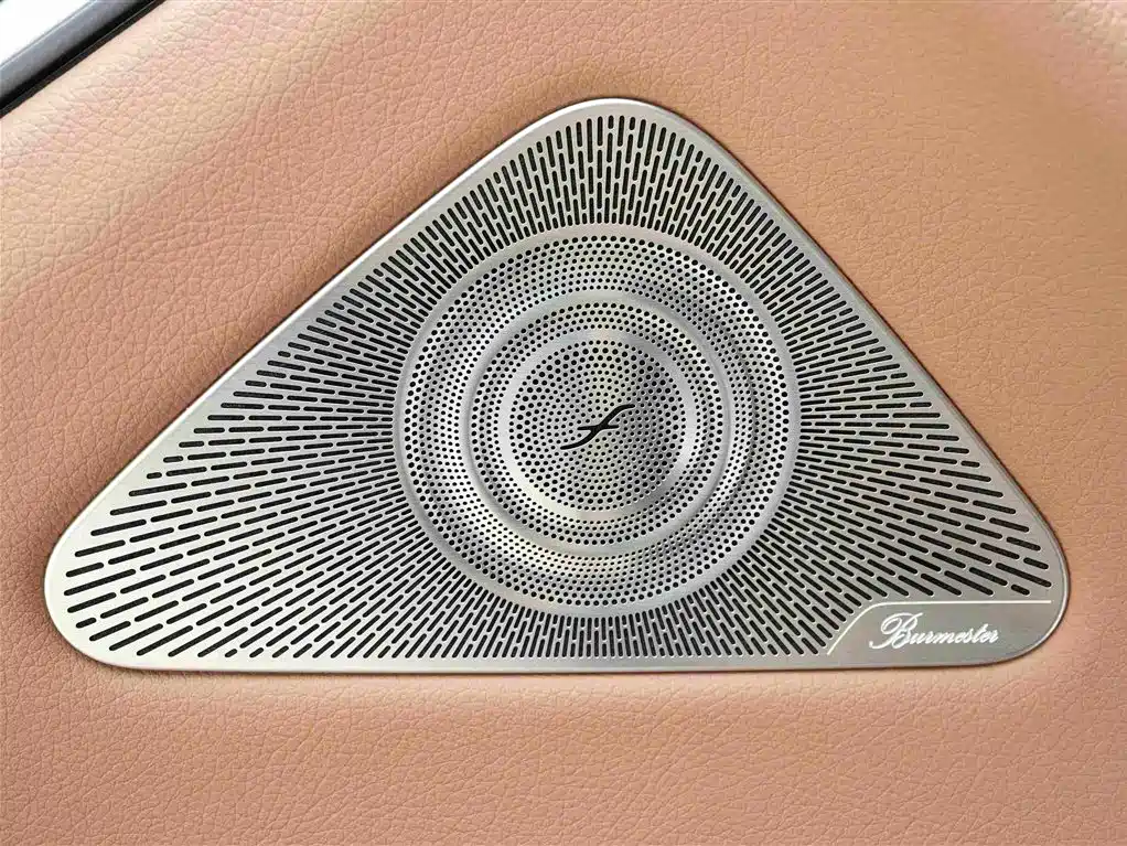 Mercedes-Benz Maybach S-Class 2024 — фото 15