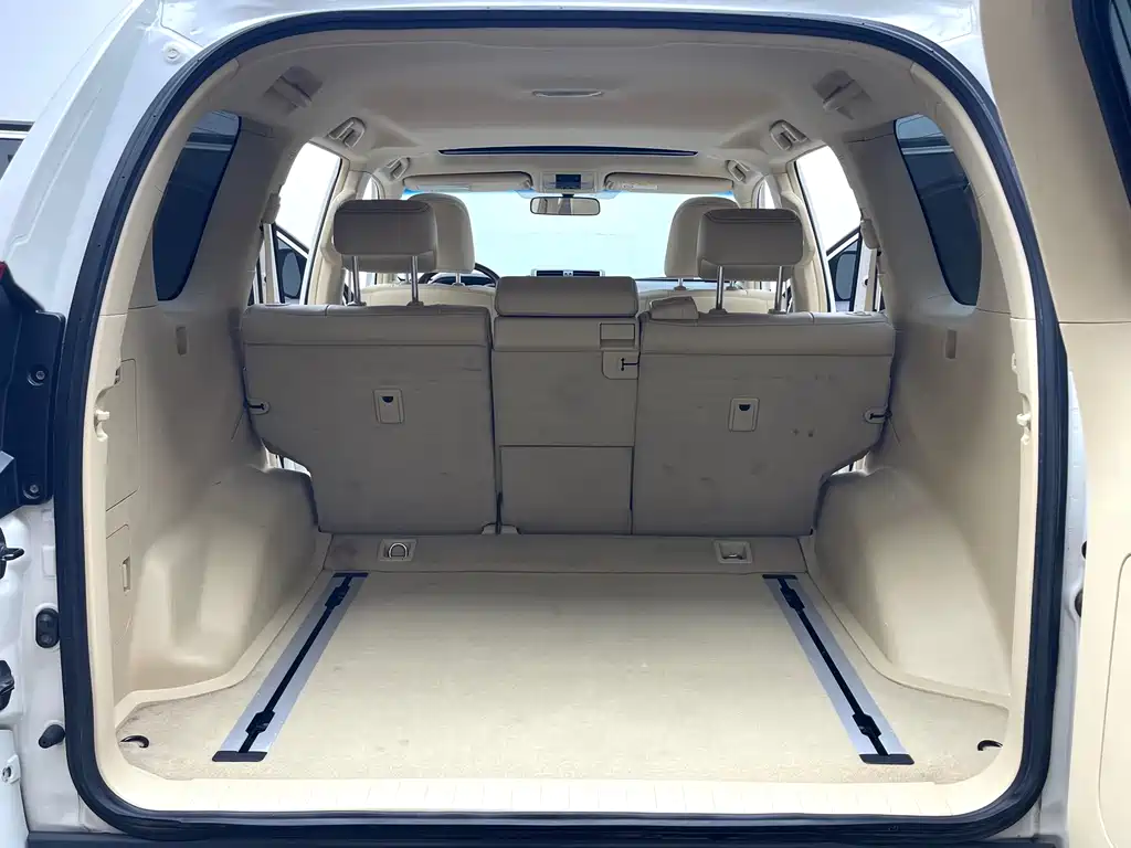 Toyota Prado 2017 — фото 12
