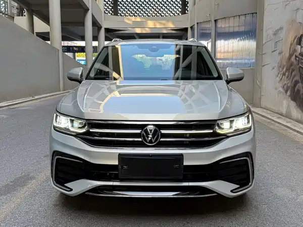 Volkswagen Tiguan L 2022