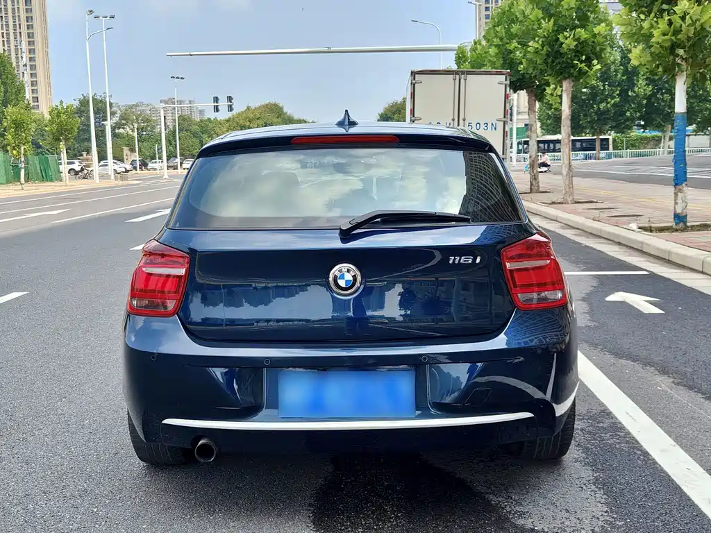 BMW 1 Series 2015 — фото 15