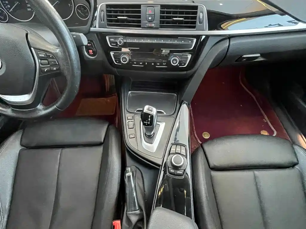 BMW 3 Series GT 2018 — фото 15