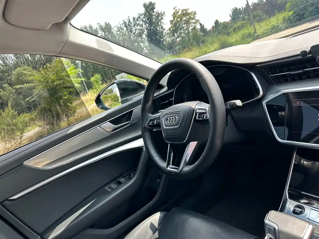 Audi A6L 2023 — фото 19
