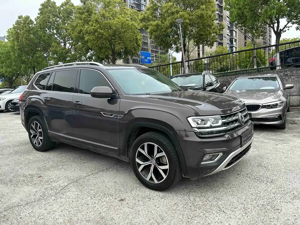 Volkswagen Teramont 2018 — фото 1