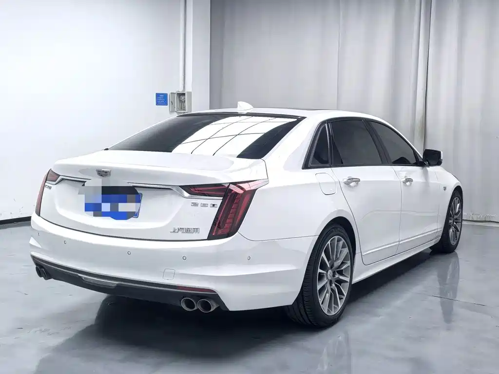 Cadillac CT6 2022 — фото 10